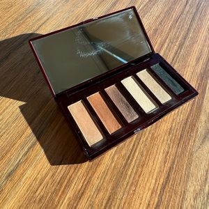 Charlotte Tilbury Supernudes